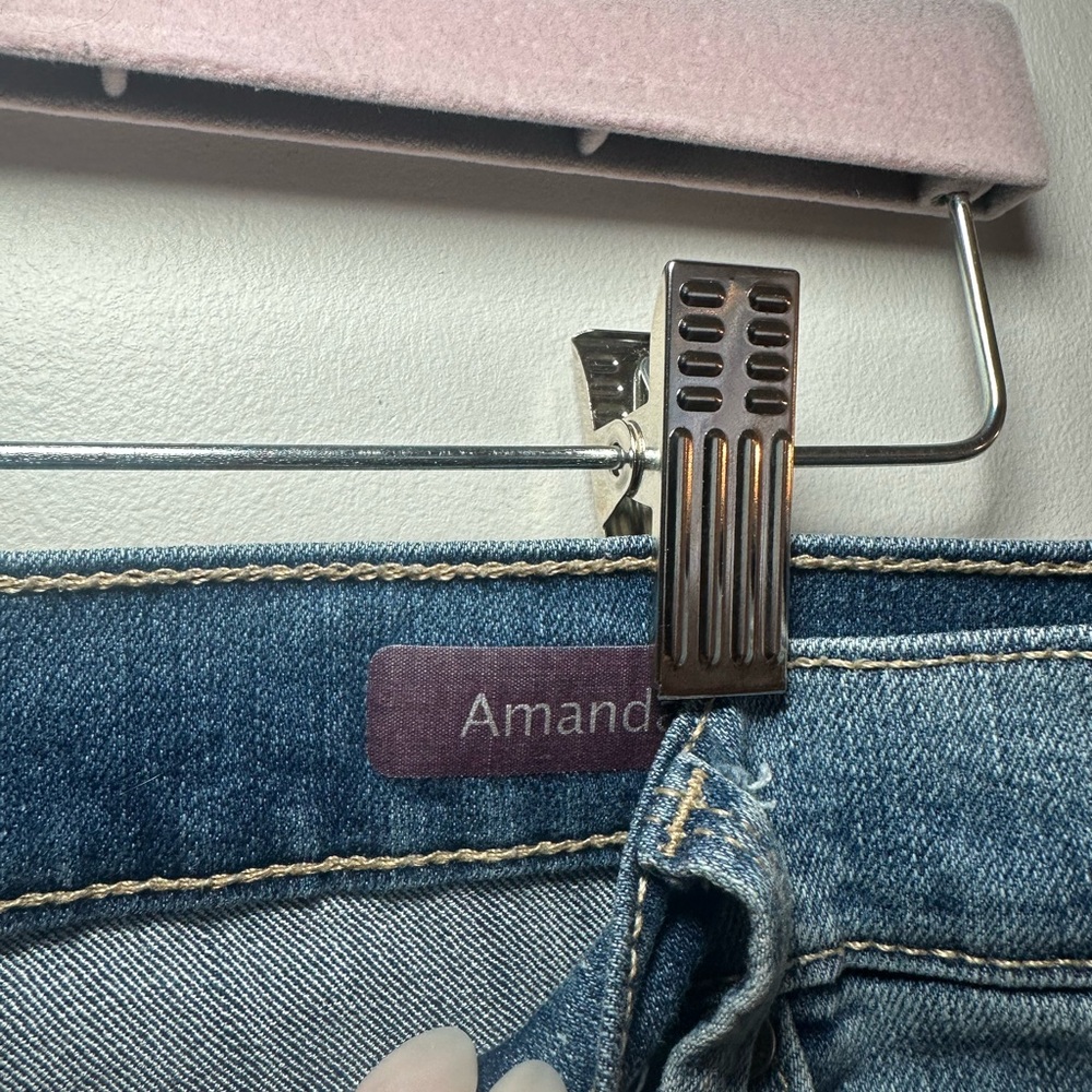 Gloria Vanderbilt Women’s Amanda Classic‎ Fit Tapered Jeans 16W EUC - Picture 3 of 8